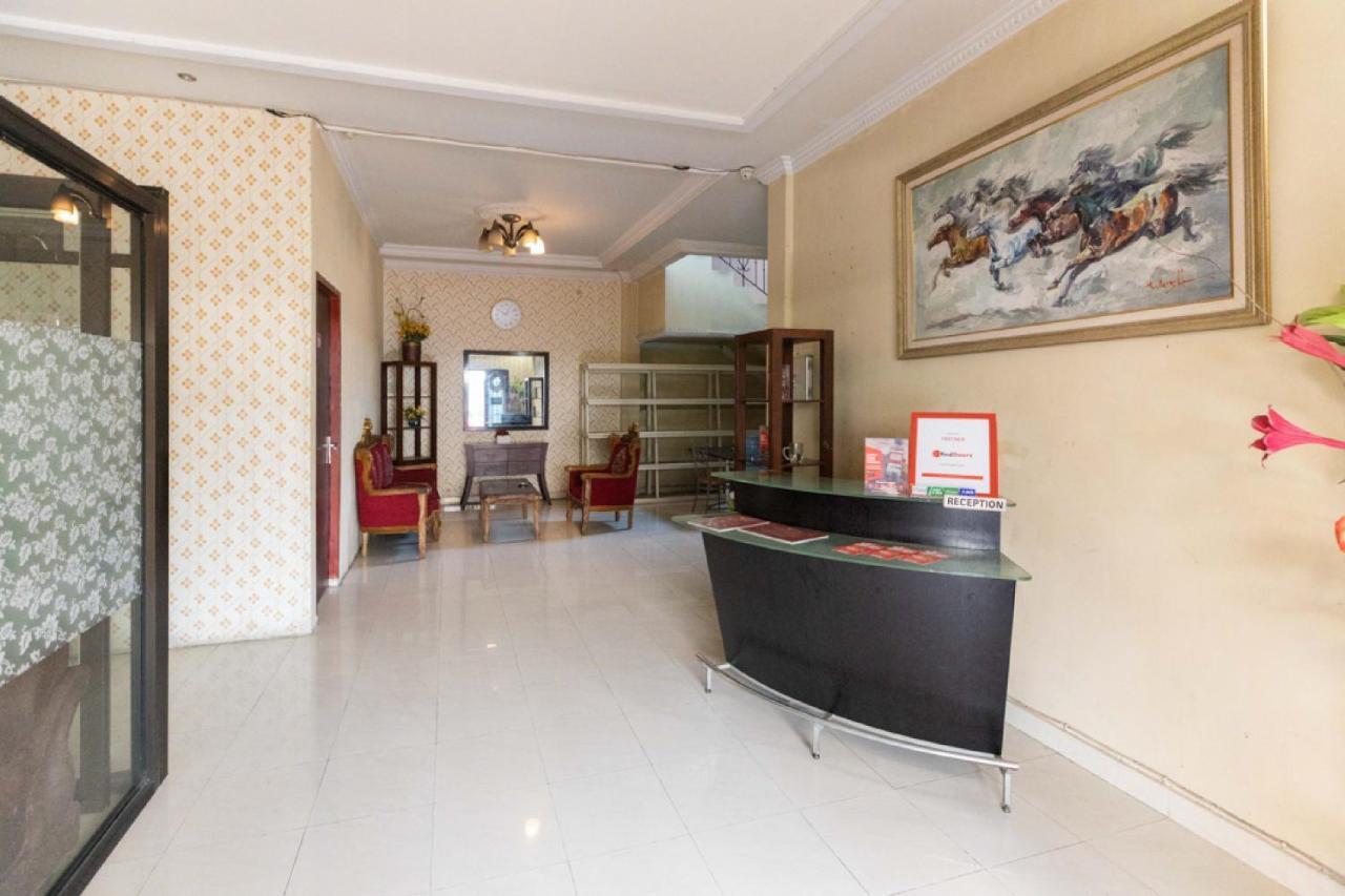 Wisma tamu Reddoorz @ Jalan Maengket Manado
